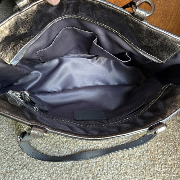 Coach H1163-F11721 Metallic Rose Gold Shoulder Tote Bag - Picture 3 of 8